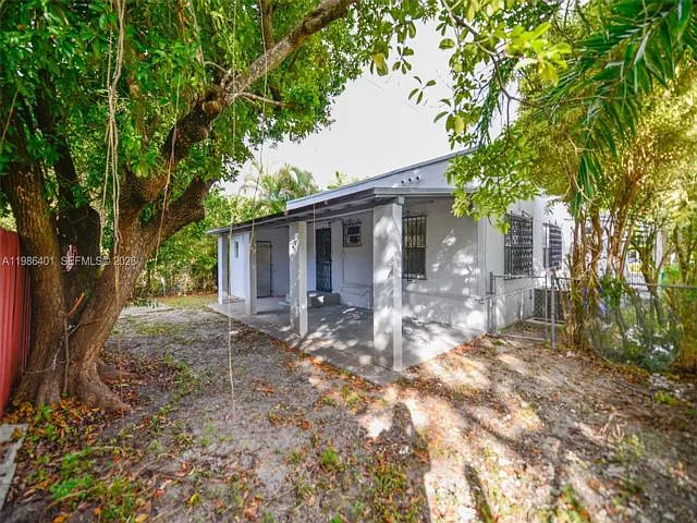 1508 SW 13th Ave — Photo 16