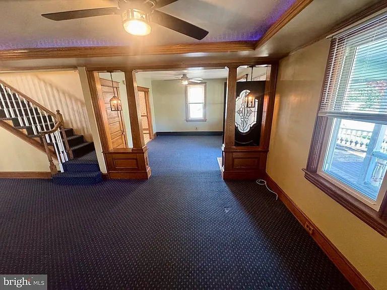 300 Asbury Ave — Photo 7