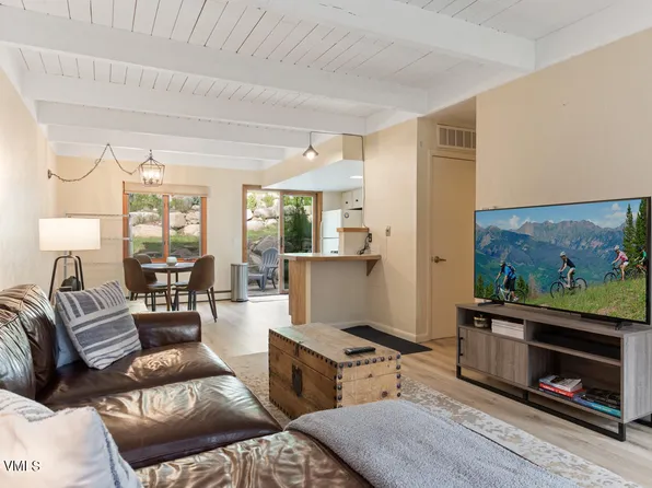 2195 Chamonix Ln APT 6A, Vail, CO 81657