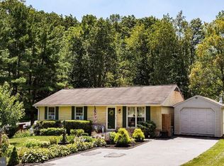 948 Imperial Dr, Lancaster, PA 17601