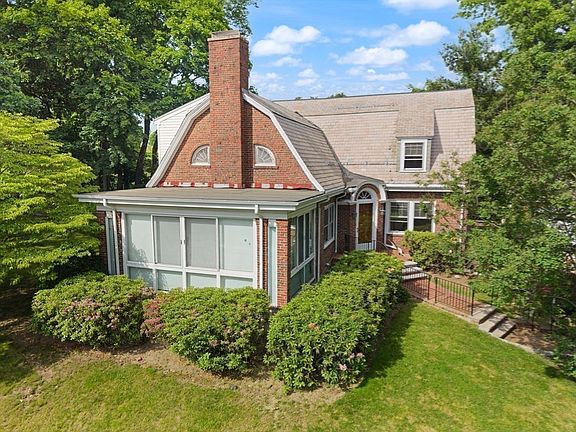 5th image of 35 Arden Rd