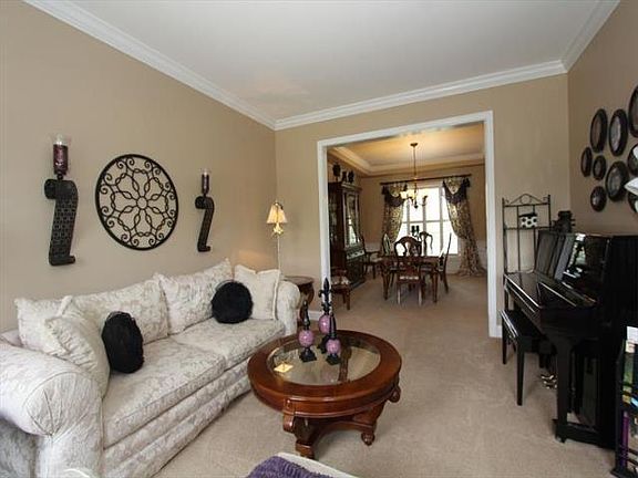 5th image of 4031 Saint Andrews Ct