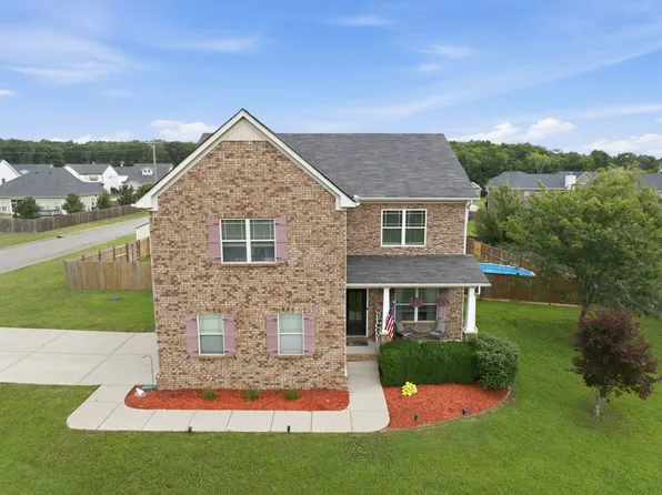 1026 Pinnacle Hills Dr, Murfreesboro, TN 37128