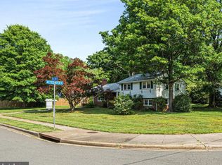 7624 Highland St, Springfield, VA 22150