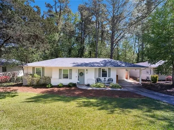 705 Stewart Cir NW, Marietta, GA 30064