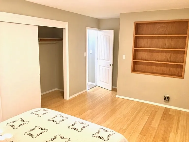12202 Boulder View Dr — Photo 11