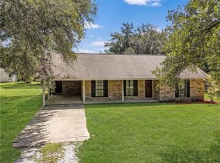 70226 Tee Bourg Ln, Mandeville, LA 70471