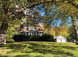 20 Hicksville Rd, Cromwell, CT 06416