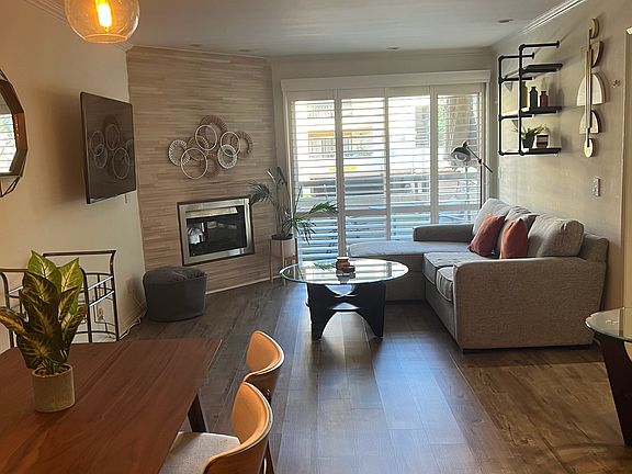 2nd image of 5525 Canoga Ave APT 116