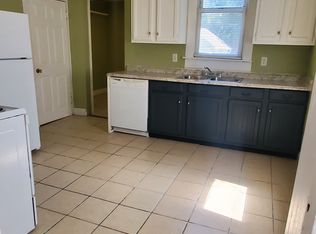 1803 Stringtown Rd, Evansville, IN 47711