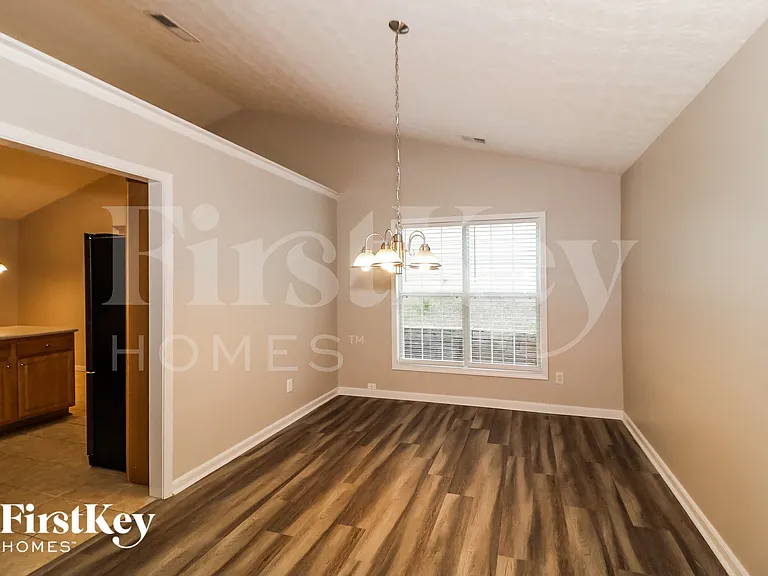 3310 Freedom Lndg NW — Photo 4