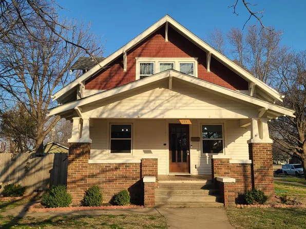 133 S Washington St, Lindsborg, KS 67456