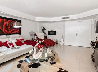 6423 Collins Ave APT 203, Miami Beach, FL 33141