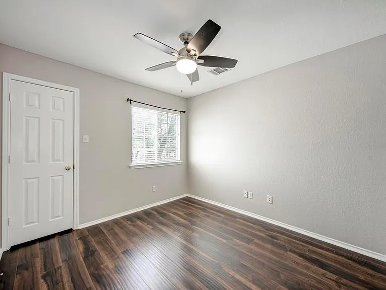 14428 Lilley Brook Cv — Photo 22