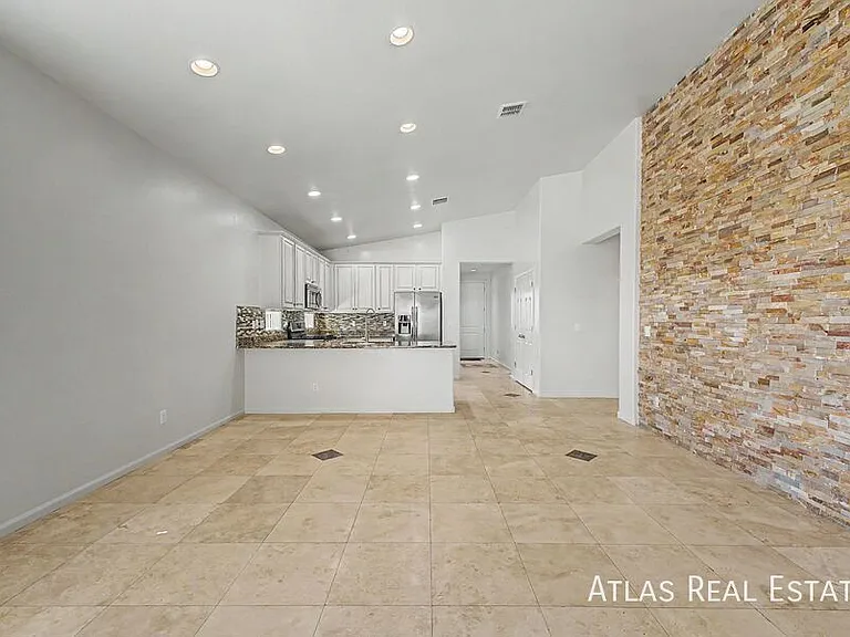 7203 E Onza Ave — Photo 10