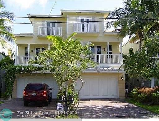 1st image of 942 SW 7th St #0