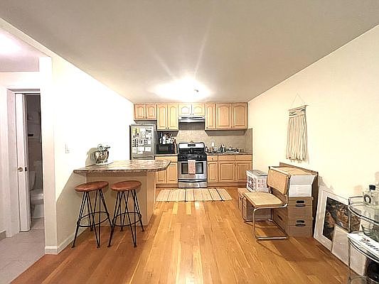 2nd image of 663 Humboldt St #1