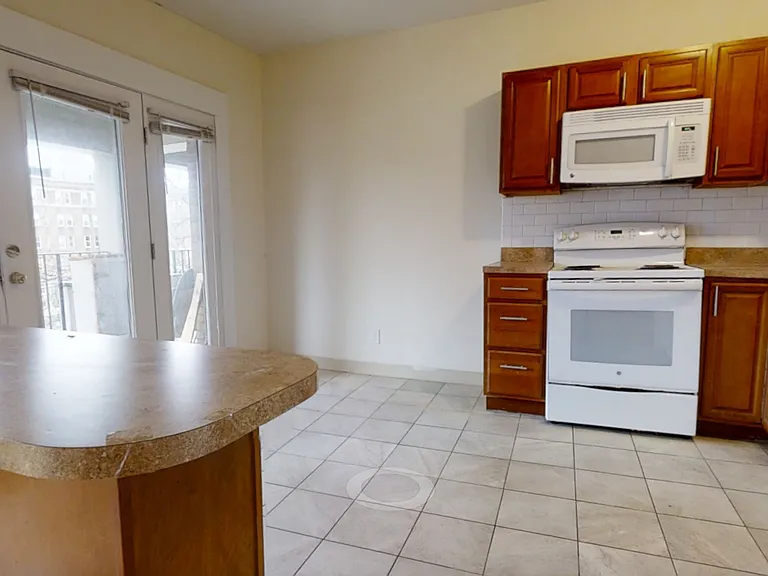 1124 Commonwealth Ave — Photo 118