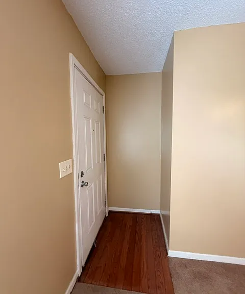 101 Riverwalk Way — Photo 4