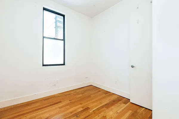 Rented by Nooklyn NYC LLC | media 36
