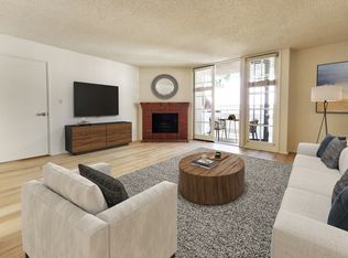 11955 Walnut Ln APT 103, Los Angeles, CA 90025