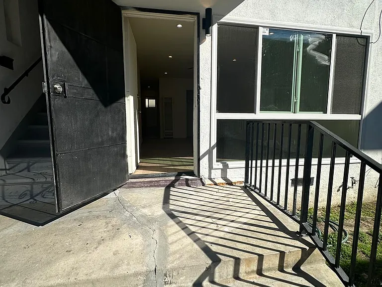 4018 Palmwood Dr #3 — Photo 11