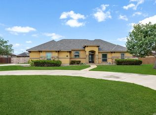 1633 Camden Ln, Pleasanton, TX 78064