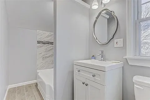 35 Brookdale Ave — Photo 18