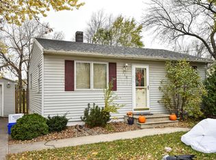 718 29th St N, Fargo, ND 58102
