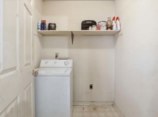 313 S Ethel St, Selma, NC 27576