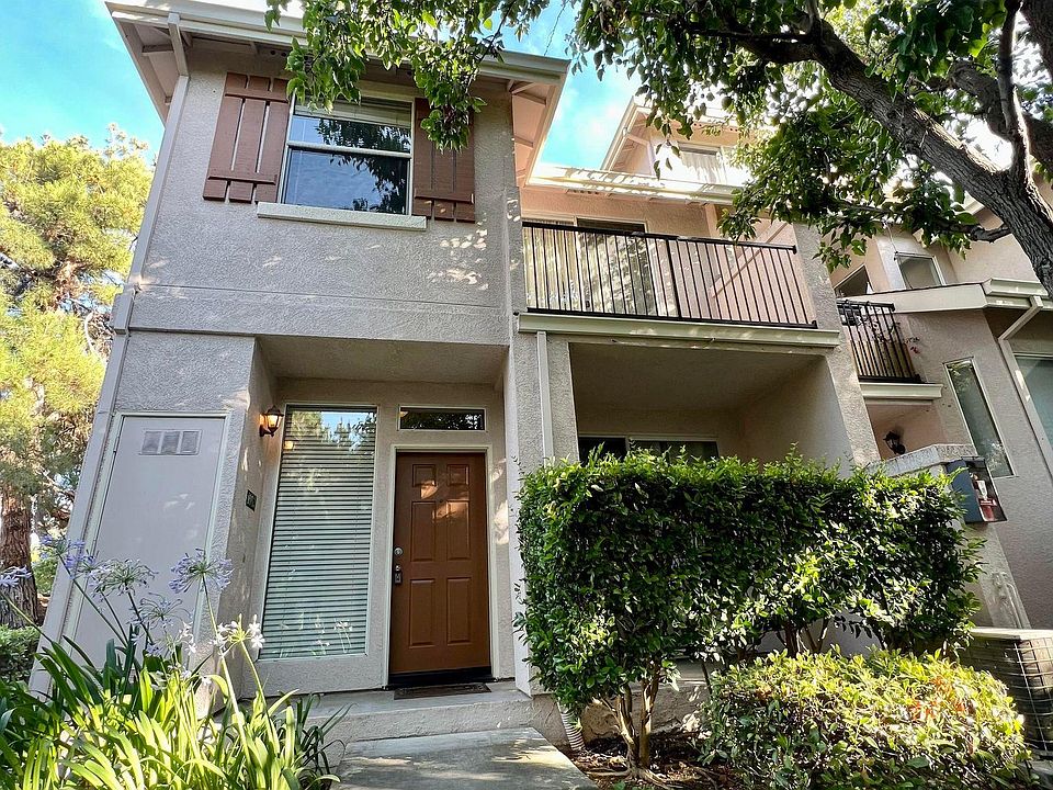 1st image of 1063 Esparanza Way