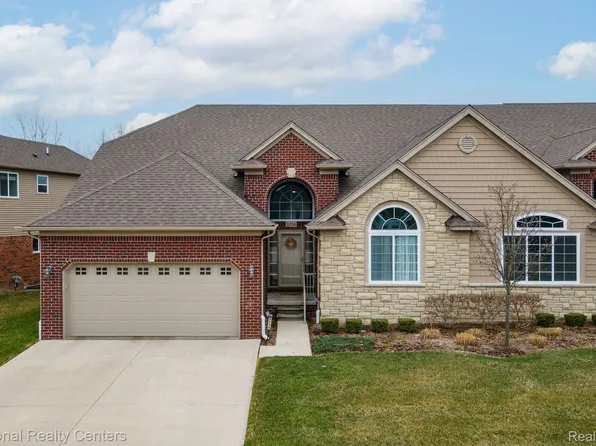 5236 Hawkseye Trce, Warren, MI 48092