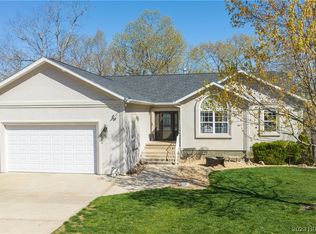 181 Clover Poin, Lake Ozark, MO 65049
