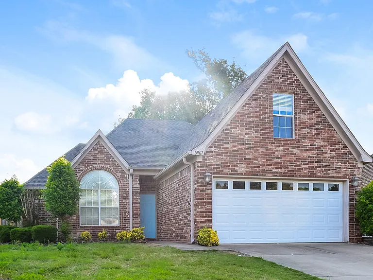 5962 Stafford Dr — Photo 1