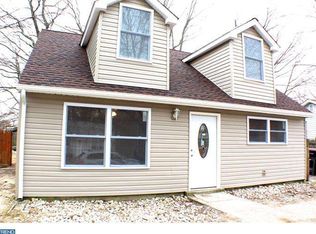 61 Belleview Ave, Sicklerville, NJ 08081
