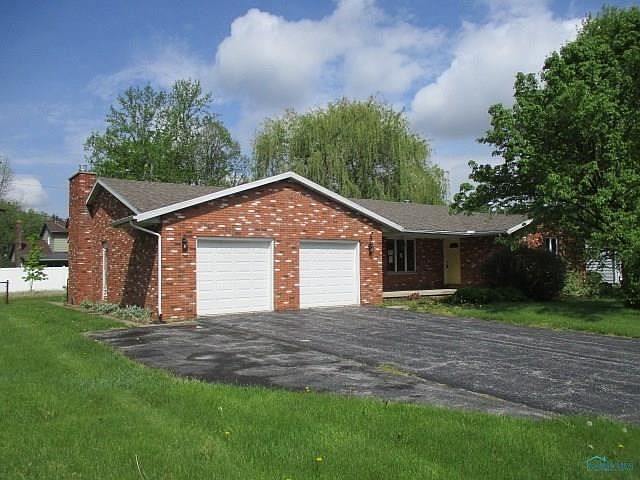 1st image of 1614 Greenfield Dr