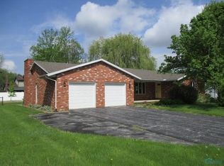 1614 Greenfield Dr, Findlay, OH 45840