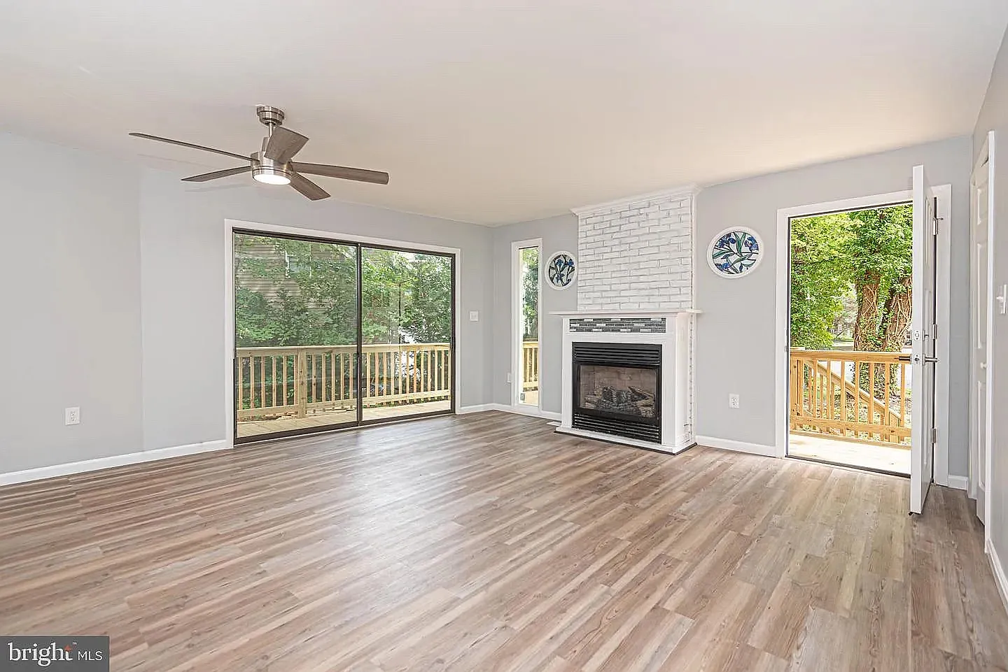 3 bed, 1248 sqft, $2,650 — Photo 3