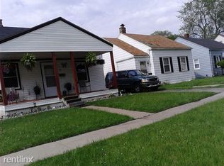 583 E Madison Ave, Pontiac, MI 48340