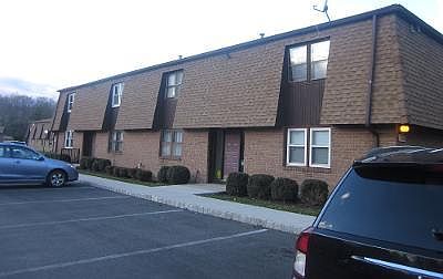 1st image of 77 Village Grn