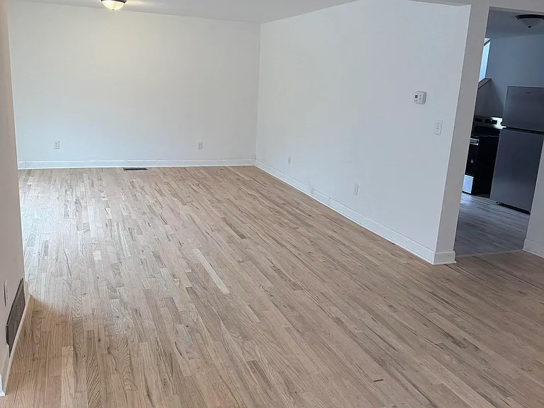 810 4th St #810 — Photo 7
