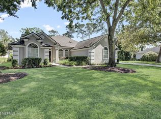 1877 Blue Heron Ln, Jacksonville Beach, FL 32250