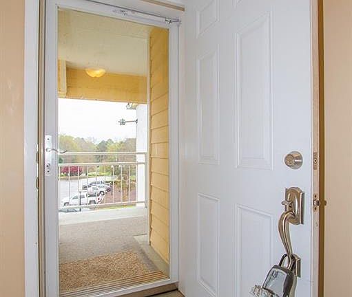 2nd image of 1512 Northlake Dr