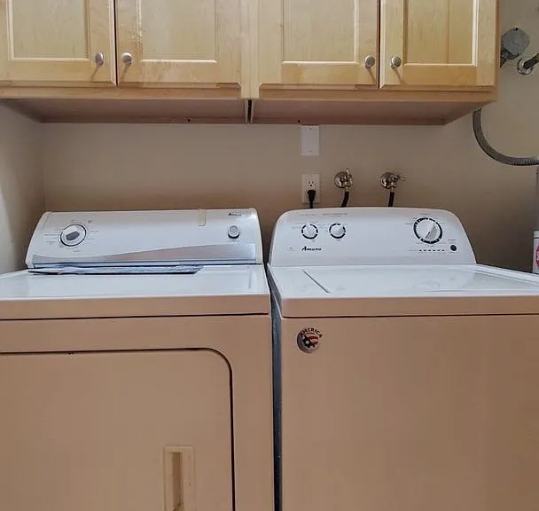 7845-7895 SW Hillcrest Pl #11801-11803 — Photo 35