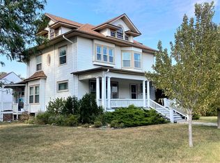2420 Forest Ave, Great Bend, KS 67530