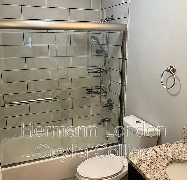 3856 Folsom Ave #2F — Photo 8