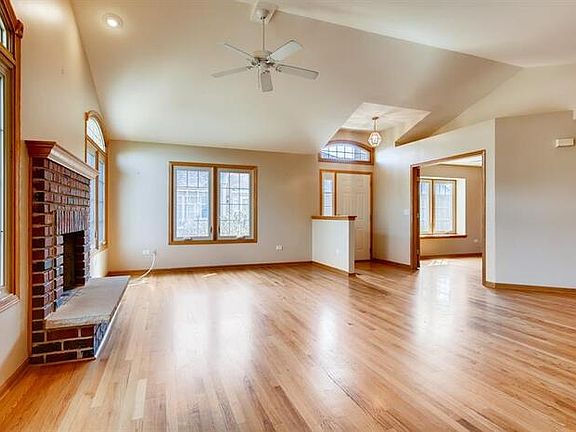 4th image of 21146 Plank Trail Ct