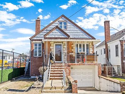 524 Beach 127 St, Rockaway Park, NY, 11694
