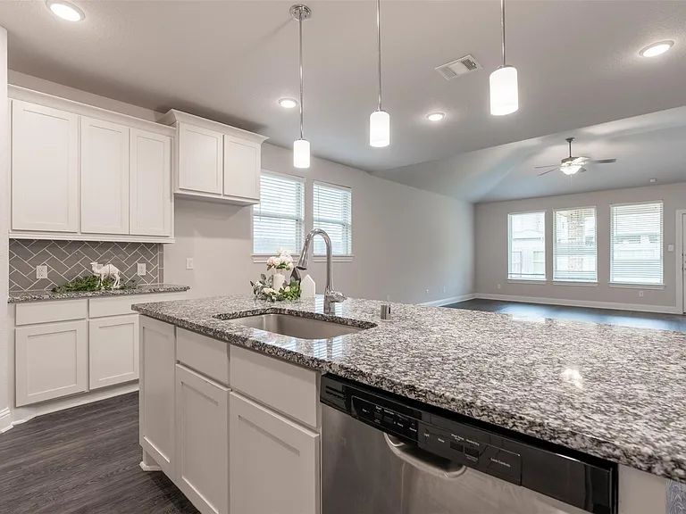 16611 Highland Country Dr — Photo 12