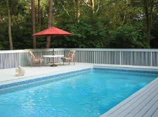55 Wainscott Northwest Rd, Wainscott, NY 11975